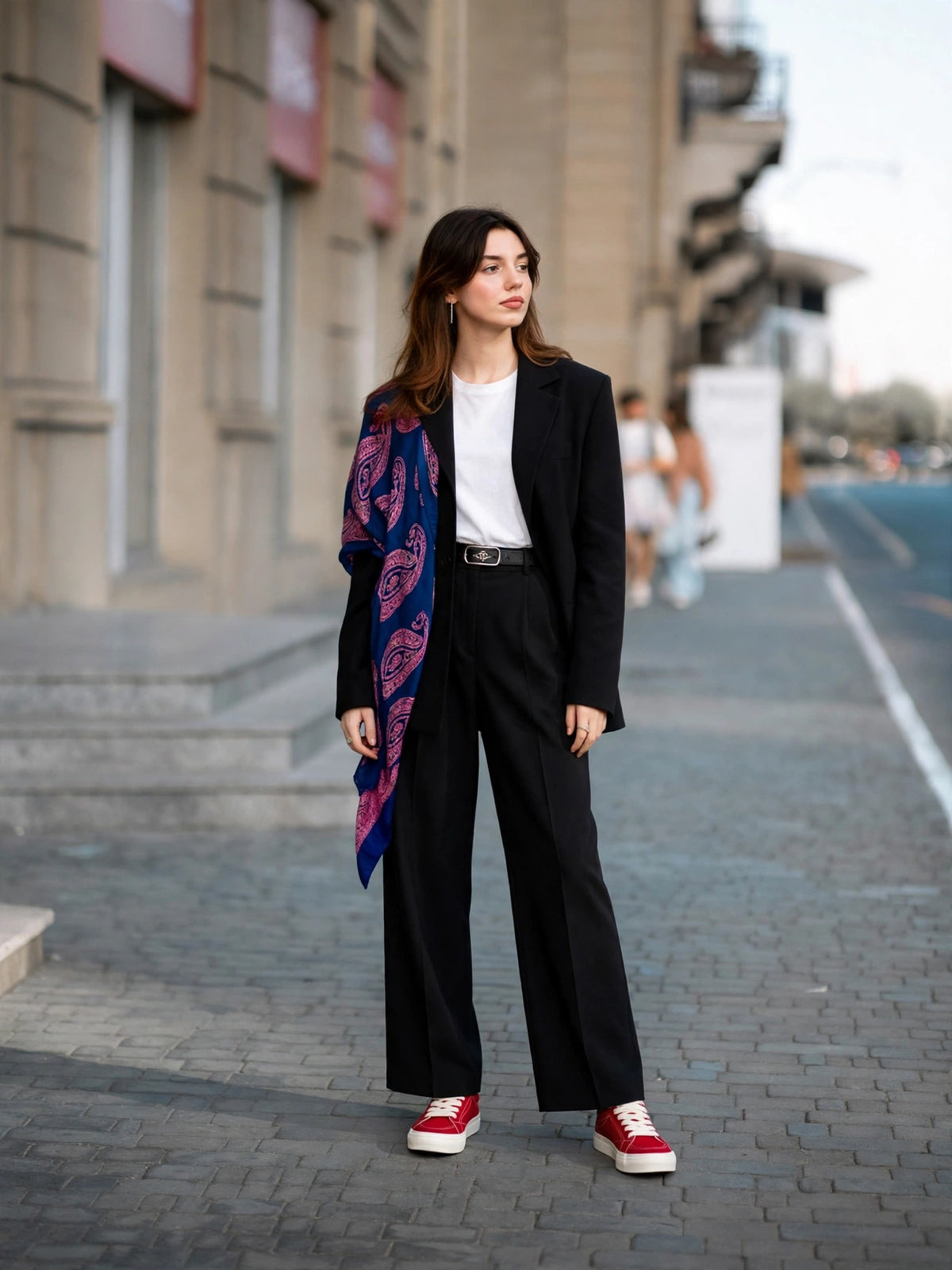 Contrast Stitch Low-Top Sneakers